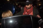 Vikram Chatwal arrives in India with gf in Mumbai Airport on 17th March 2012 (31).JPG